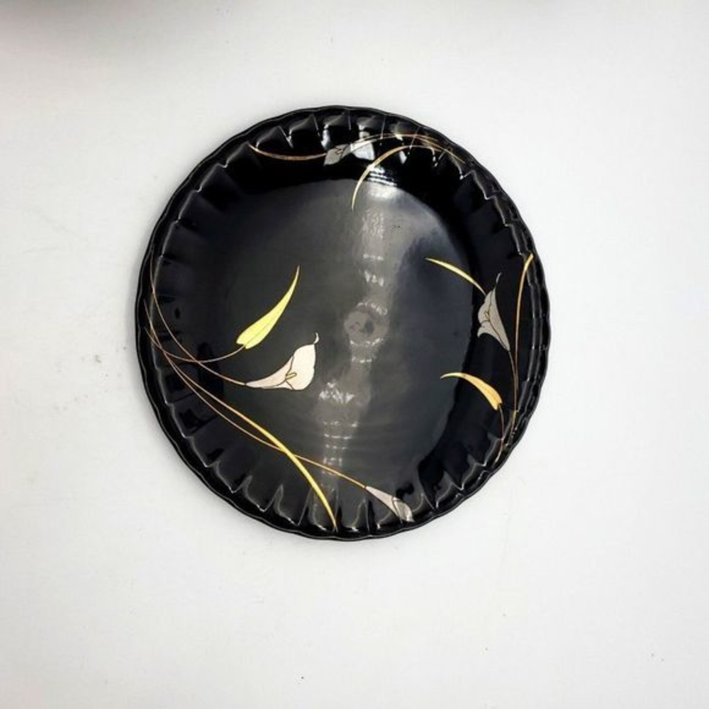 Mikasa Gold Leaves CAKE PLATE Black Glossy Serving Platter Silver Calla Lily VTG